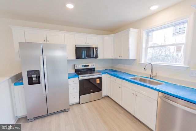 615 ALTA VISTA DR, Harpers Ferry, WV 25425