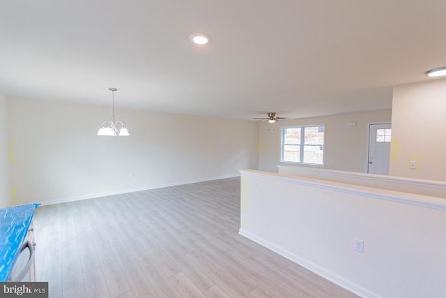 615 ALTA VISTA DR, Harpers Ferry, WV 25425