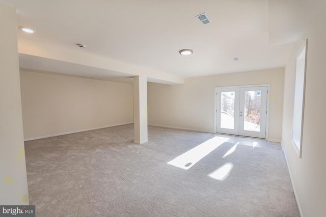 615 ALTA VISTA DR, Harpers Ferry, WV 25425