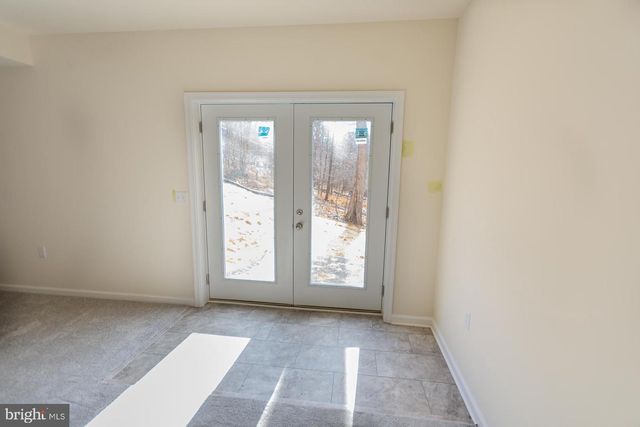 615 ALTA VISTA DR, Harpers Ferry, WV 25425