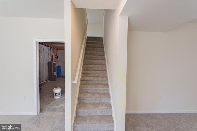 615 ALTA VISTA DR, Harpers Ferry, WV 25425