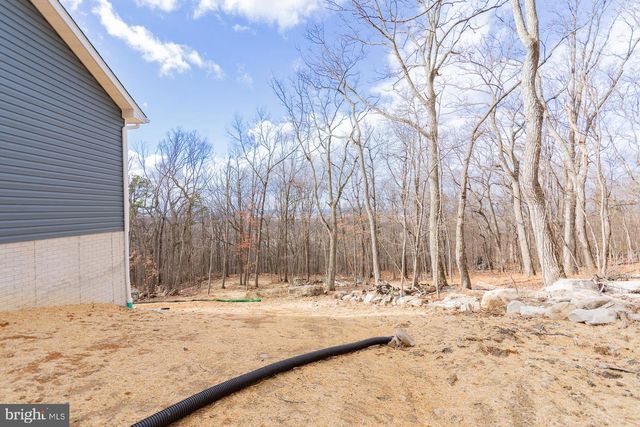 615 ALTA VISTA DR, Harpers Ferry, WV 25425