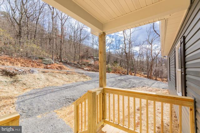 615 ALTA VISTA DR, Harpers Ferry, WV 25425