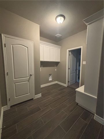 3158 Anchorage Dr, Corpus Christi, TX 78414