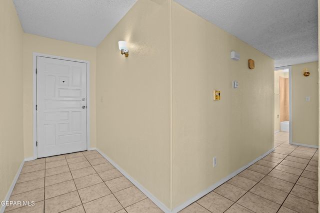 4968 GRAPELAND Drive, El Paso, TX 79924