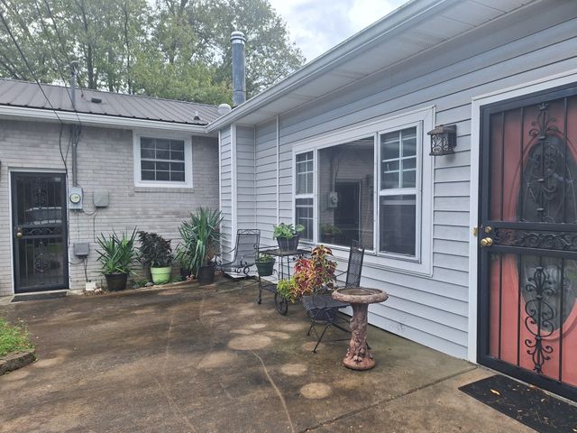 407 Jordan Rd, Clarksville, TN 37042