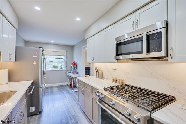 704 Marten Rd, Montgomery Twp., NJ 08540