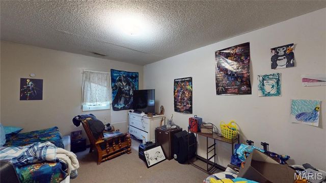 518 W Harris Avenue, Greenville, IL 62246