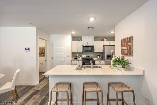 969 Appian Way, Las Vegas, NV 89107