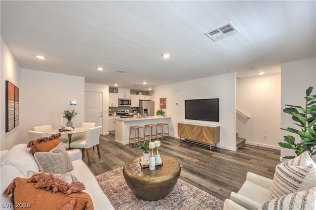 969 Appian Way, Las Vegas, NV 89107