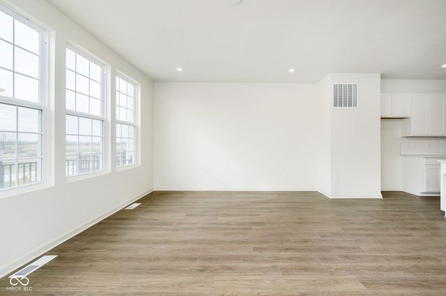 14548 Elsmere Lane, Carmel, IN 46074