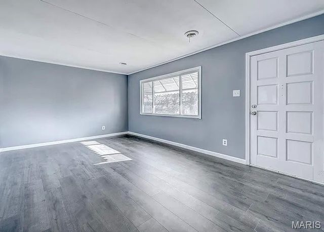 9618 De Porres Lane, St Louis, MO 63114