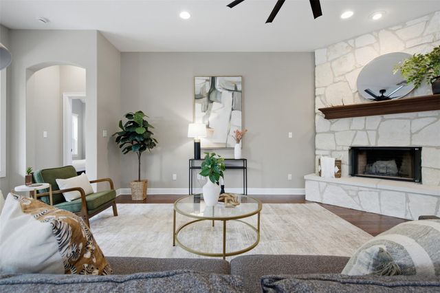 364 Sand Hills LN, Austin, TX 78737
