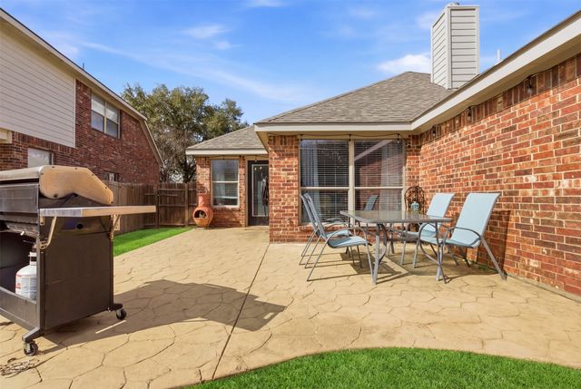 2565 Pinnacle Point Drive, Grand Prairie, TX 75054