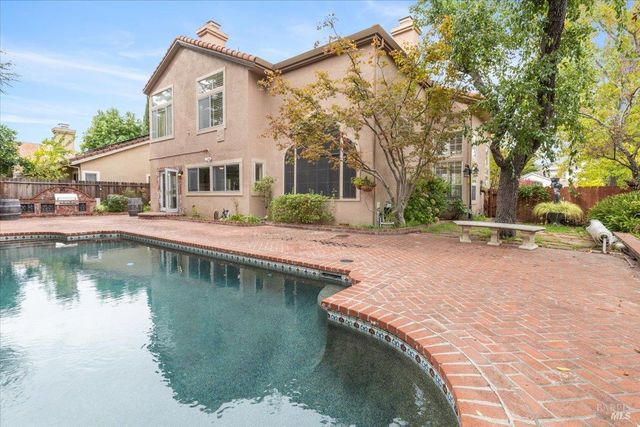 3229 Seminole Cir, Fairfield, CA 94534