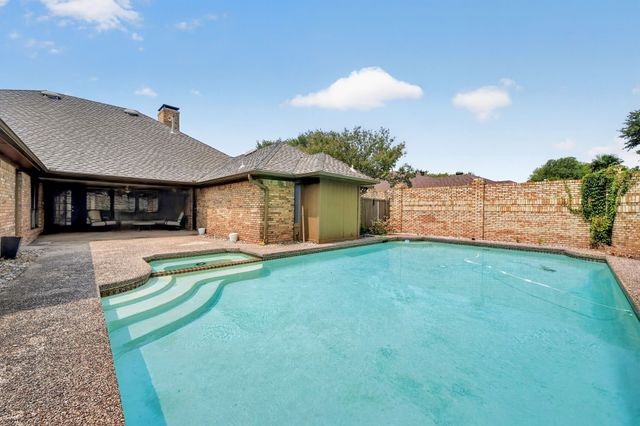 10130 Woodlake Drive, Dallas, TX 75243