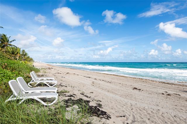 1069 Hillsboro Mile 507, Hillsboro Beach, FL 33062