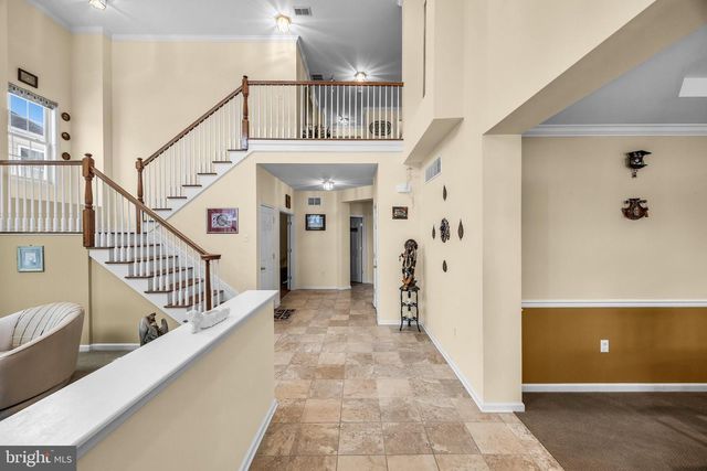 5 SUSANNAH DR, Chesterfield, NJ 08515