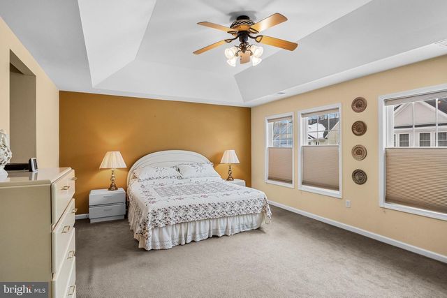 5 SUSANNAH DR, Chesterfield, NJ 08515