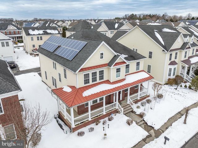 5 SUSANNAH DR, Chesterfield, NJ 08515