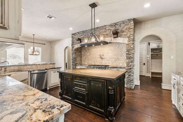 1430 Winding Canyon Court, Katy, TX 77493