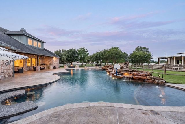 1430 Winding Canyon Court, Katy, TX 77493