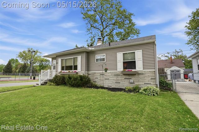 2003 Mapledale Street, Ferndale, MI 48220