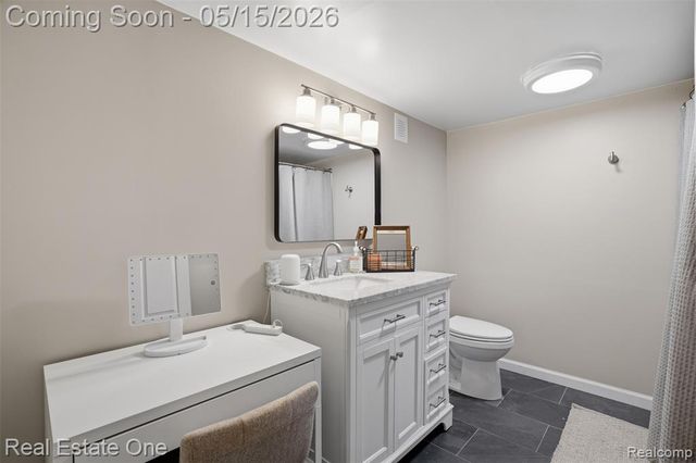 2003 Mapledale Street, Ferndale, MI 48220