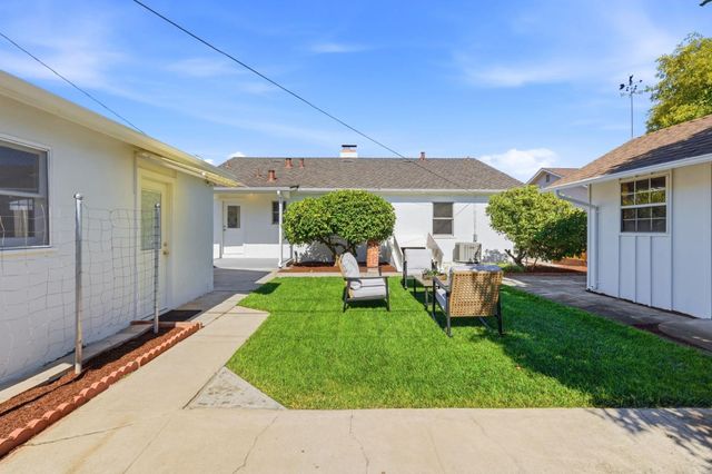 1226 Chapel Drive, Santa Clara, CA 95050