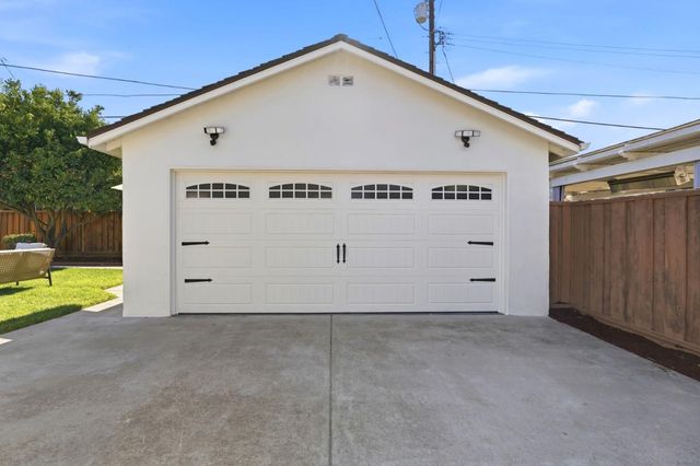 1226 Chapel Drive, Santa Clara, CA 95050