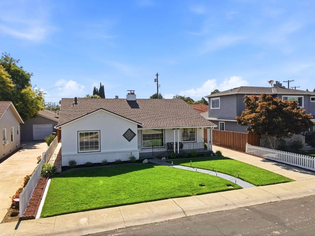 1226 Chapel Drive, Santa Clara, CA 95050
