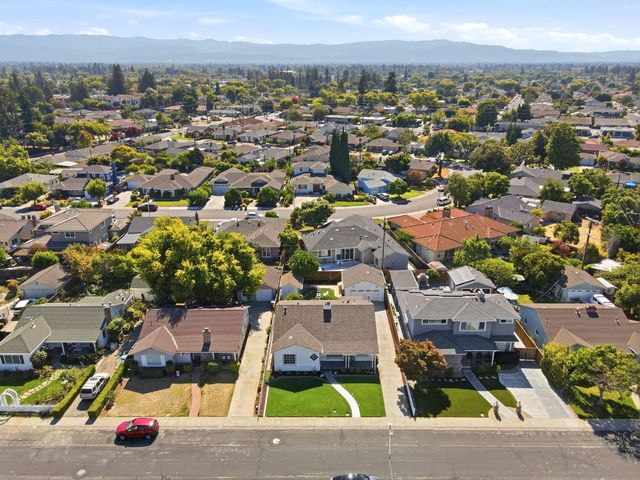 1226 Chapel Drive, Santa Clara, CA 95050