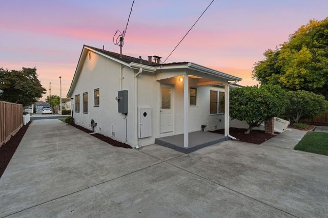 1226 Chapel Drive, Santa Clara, CA 95050