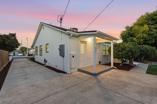 1226 Chapel Drive, Santa Clara, CA 95050