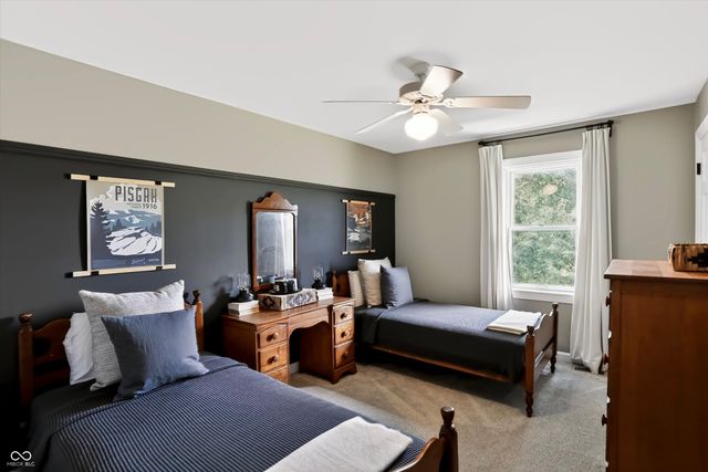 1210 Governors Lane, Zionsville, IN 46077