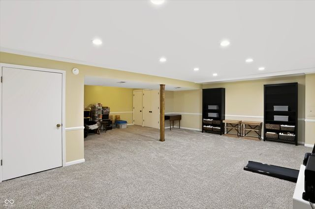 1210 Governors Lane, Zionsville, IN 46077