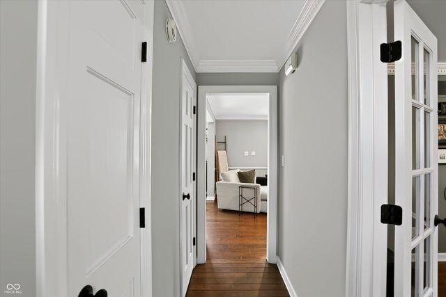 1210 Governors Lane, Zionsville, IN 46077