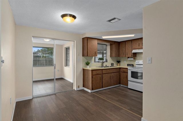 7231 OAK CREST DRIVE, Port Richey, FL 34668