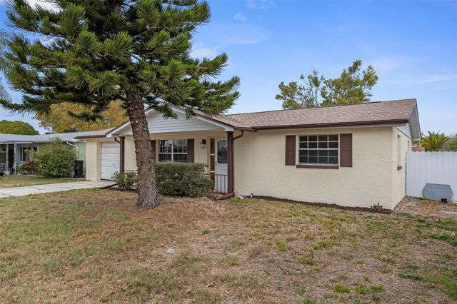 7231 OAK CREST DRIVE, Port Richey, FL 34668