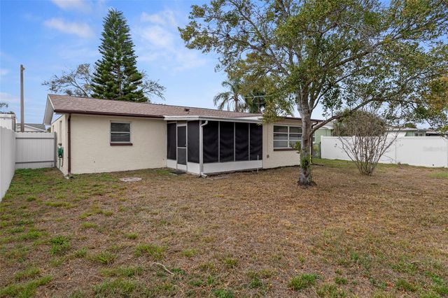 7231 OAK CREST DRIVE, Port Richey, FL 34668