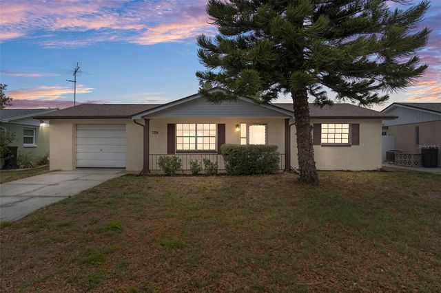 7231 OAK CREST DRIVE, Port Richey, FL 34668