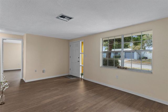 7231 OAK CREST DRIVE, Port Richey, FL 34668