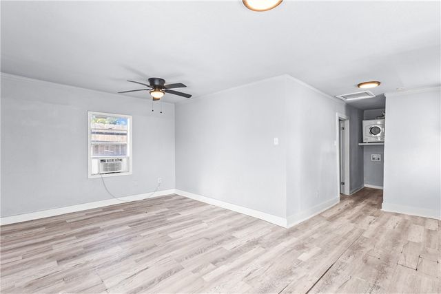 1461 Maryland Dr, Corpus Christi, TX 78415