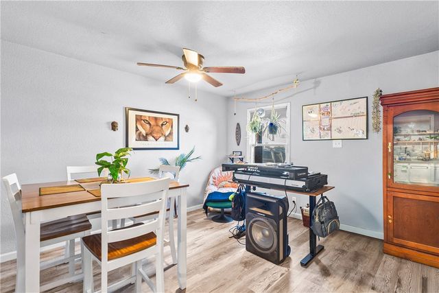 1461 Maryland Dr, Corpus Christi, TX 78415