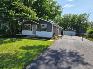 810 N Cedar Road, New Lenox, IL 60451