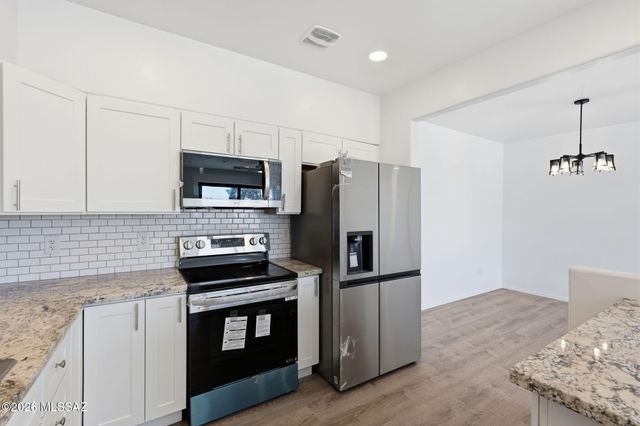 6342 N Barcelona Ln Unit 121, Tucson, AZ 85704