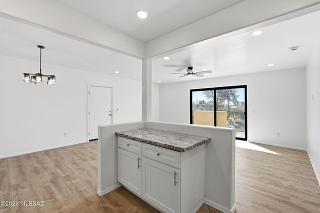 6342 N Barcelona Ln Unit 121, Tucson, AZ 85704