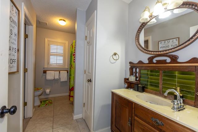 31 RED THORN CV, Cordova, TN 38018