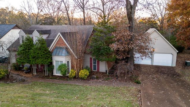 31 RED THORN CV, Cordova, TN 38018