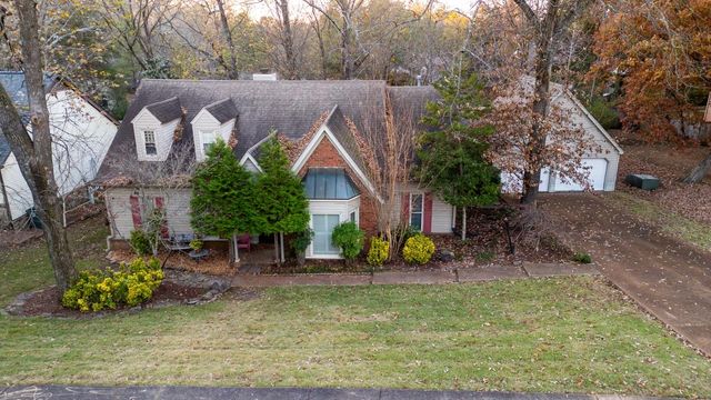 31 RED THORN CV, Cordova, TN 38018